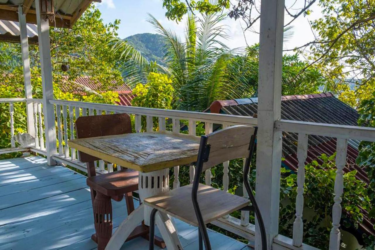 Secret Place Hotel And Restaurant Haad Yao Bagian luar foto