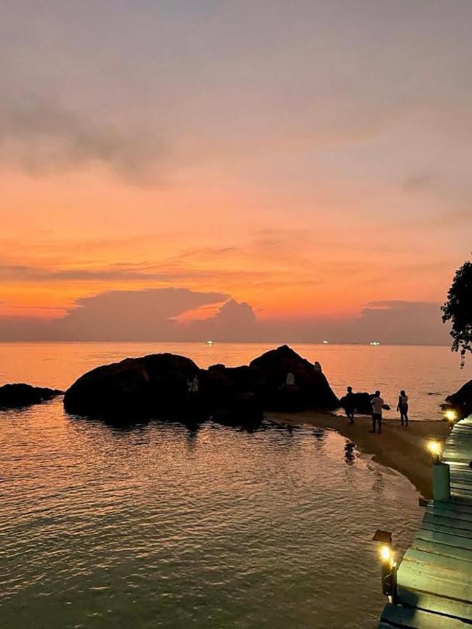 Secret Place Hotel And Restaurant Haad Yao Bagian luar foto