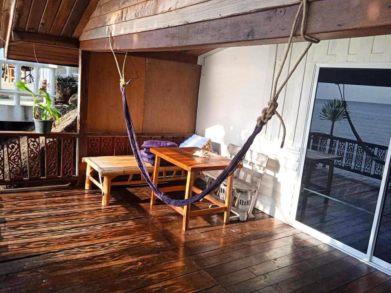 Secret Place Hotel And Restaurant Haad Yao Bagian luar foto